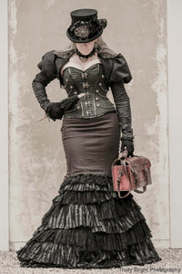 Corsetto Steampunk in nero con catenelle