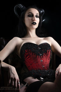 Corsetto Intero in Raso Borgogna Couture