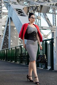 Corsetto waspie in raso nero ultra modellante